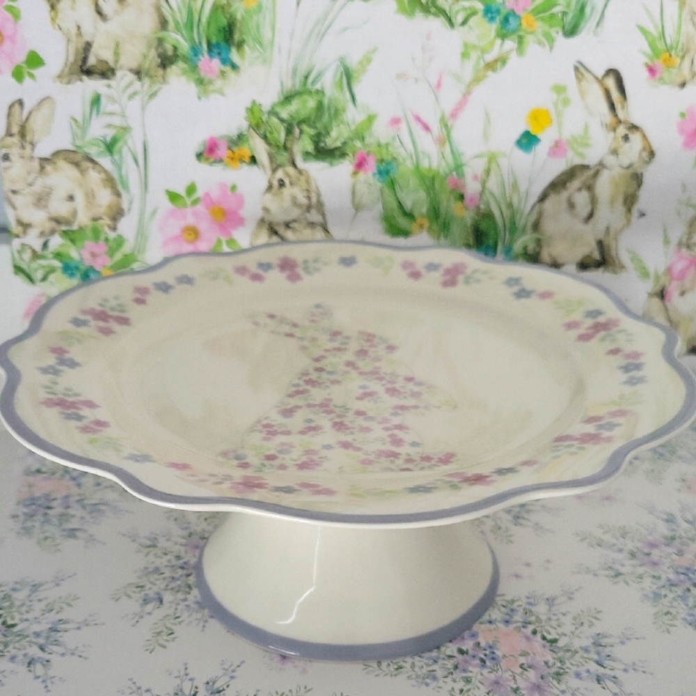 Floral Bunny Design Cake Stand NEW